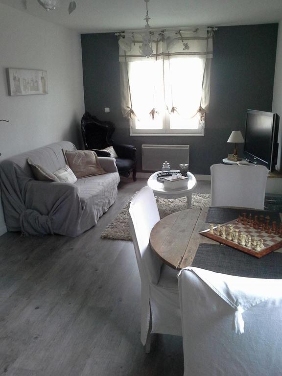 Le Coq En Pate Bed & Breakfast Péronne Dış mekan fotoğraf
